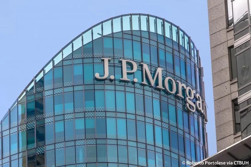 JPMorgan CEO Jamie Dimon blasts Coinbase's Brian Armstrong, plans to fight Clarity Act