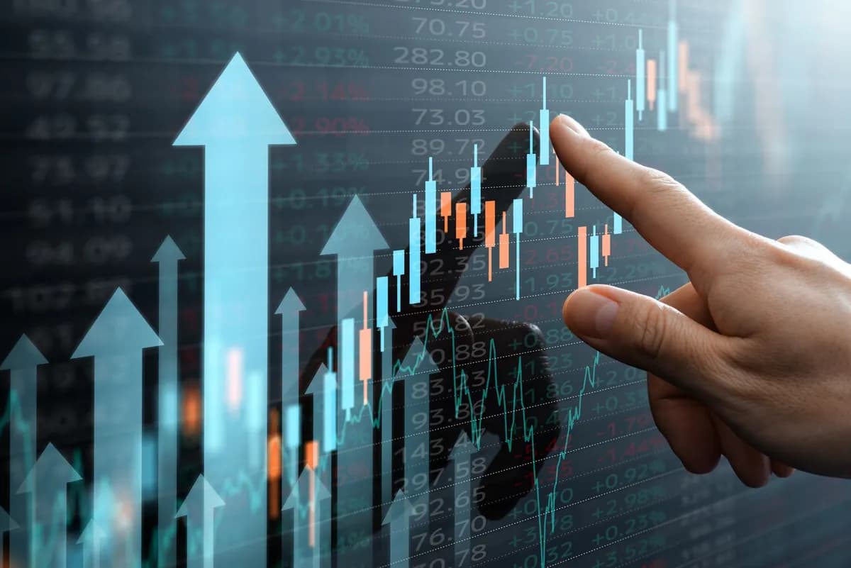 Live Bitcoin price: Bitcoin steady above $63,000, BNB, SOL edge higher