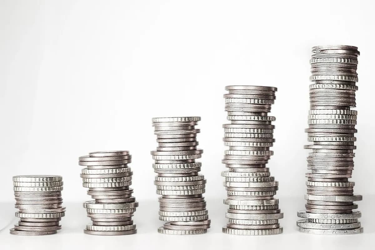 Bitcoin holders are cashing out, just not the way they did at prior market tops : Crypto Daily