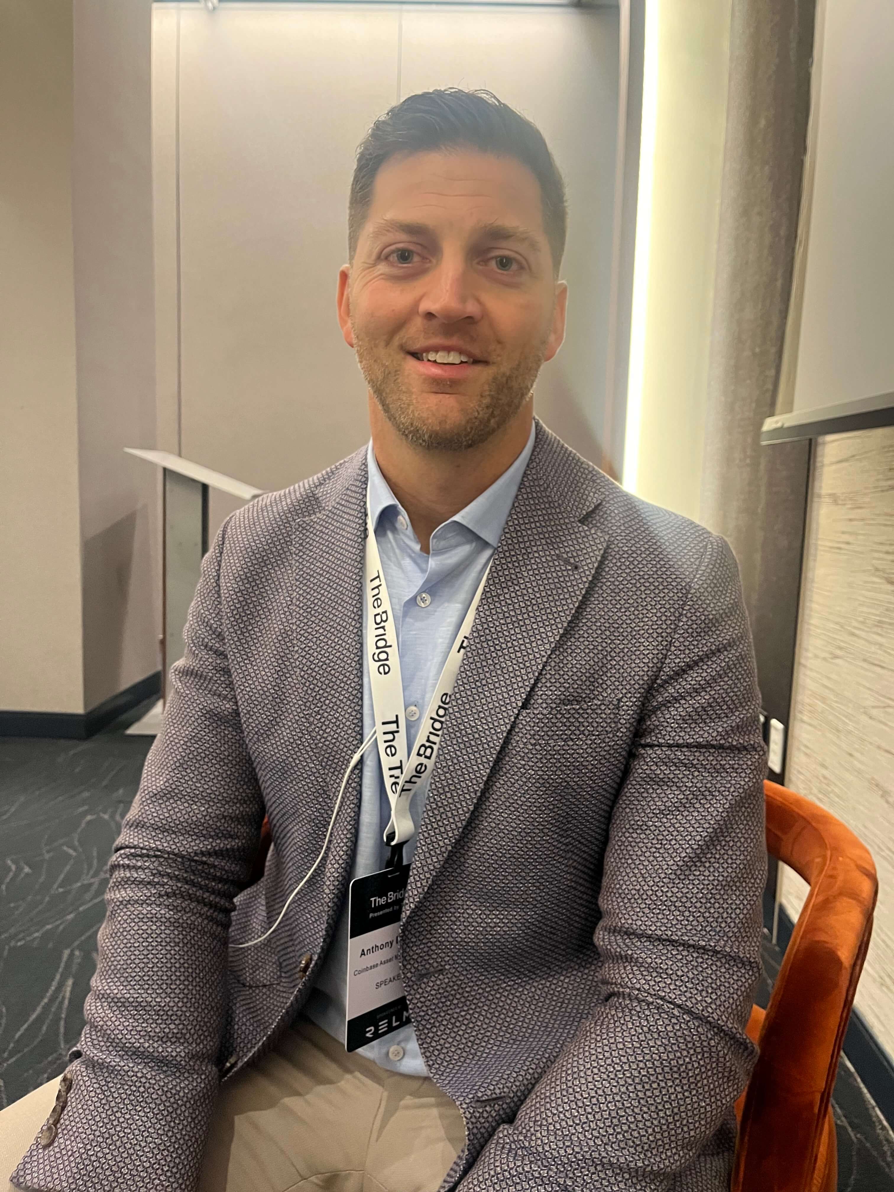 Coinbase Exec Sees Market Uncertainty Beyond Bitcoin and Ethereum, Solana as Possible Third 1 Coinbase, XRP, Solana